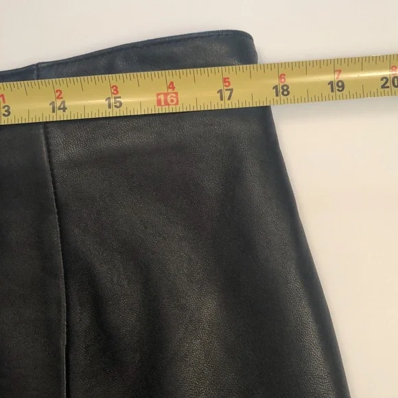 Vintage 111 STATE Black Leather Short Skirt - Picture 11 of 12